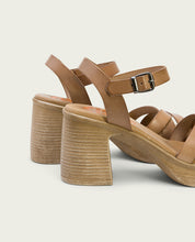 LEATHER HEEL SANDAL ISIS TAUPE