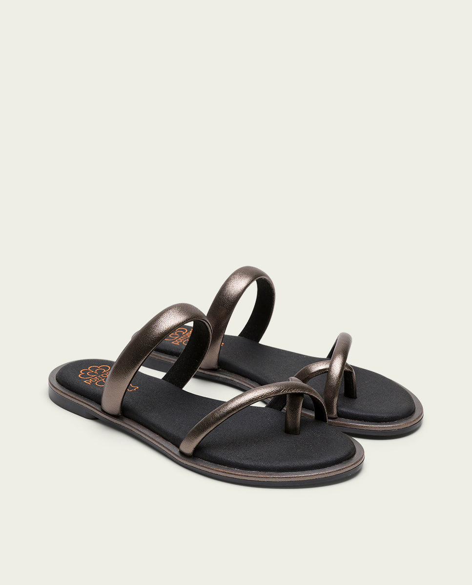 THONG FLAT SANDAL LEATHER PLOMBÉ CAMILA