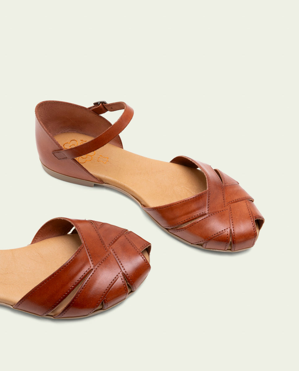 LEATHER FLAT SANDAL ALBA
