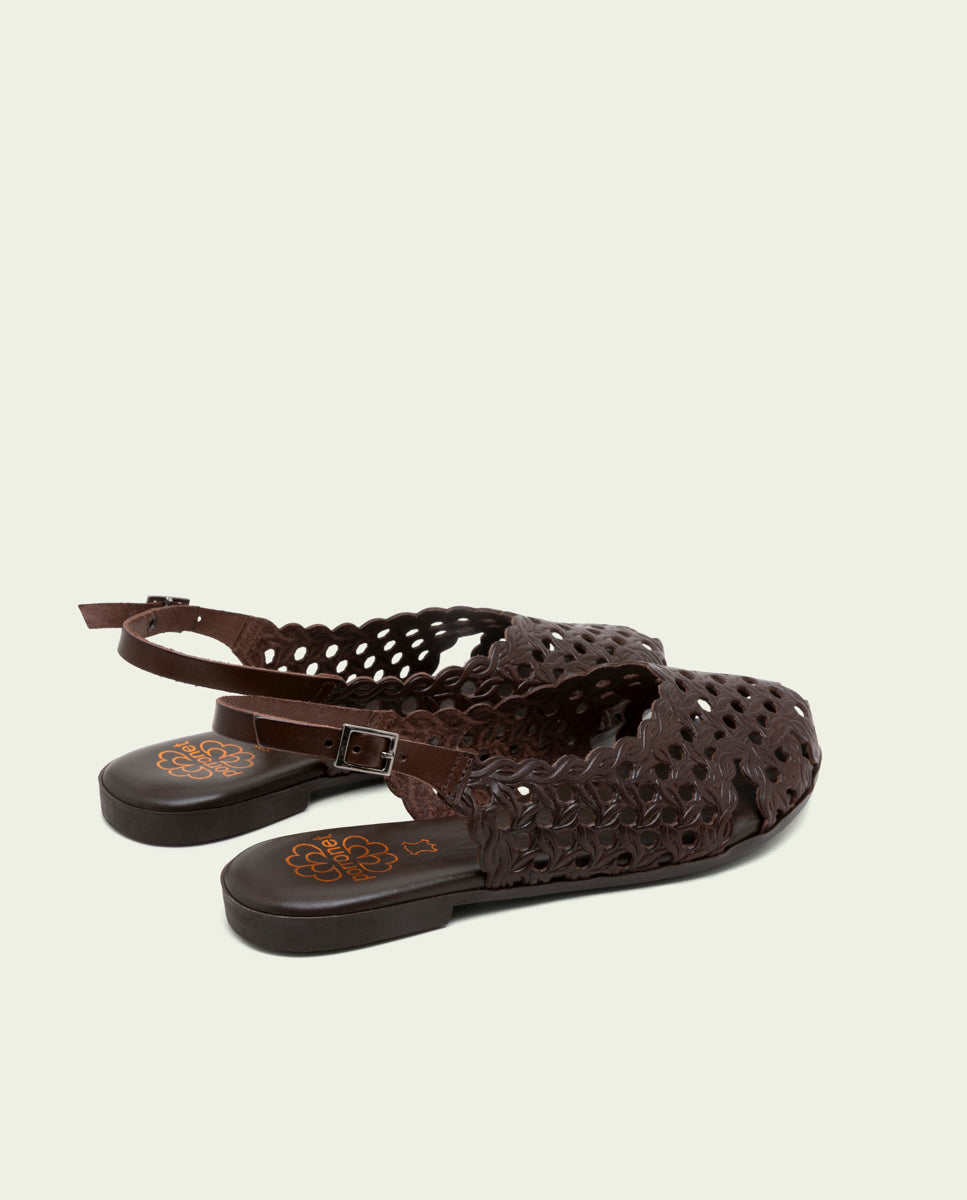 MOKA LEATHER FLAT SANDAL AGATE