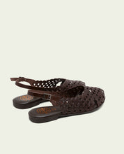 SANDALE PLATE EN CUIR AGATE MOKA