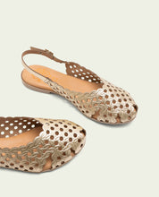 GOLD LEATHER FLAT SANDALS AGATE
