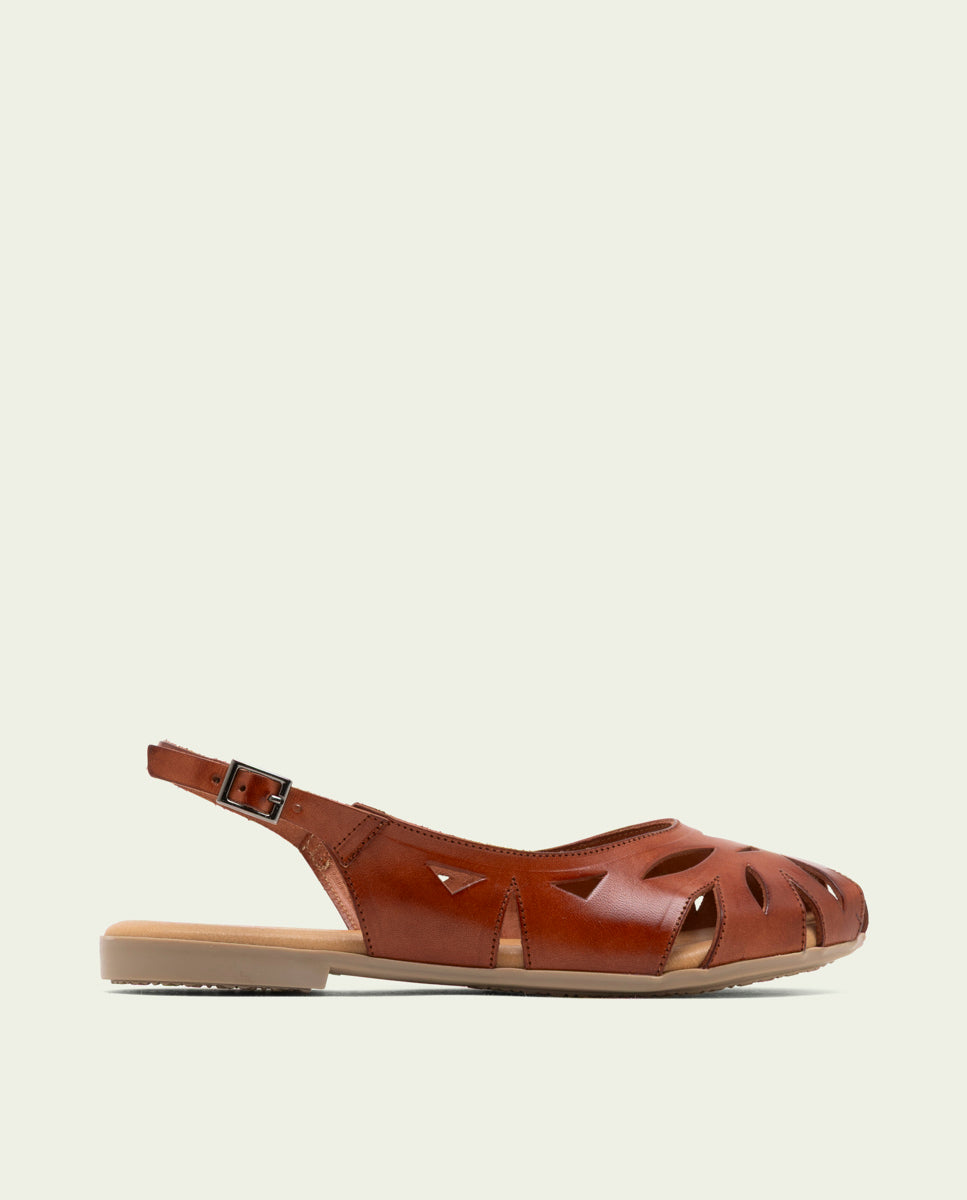 SANDALE PLATE EN CUIR ANDREA CUIR