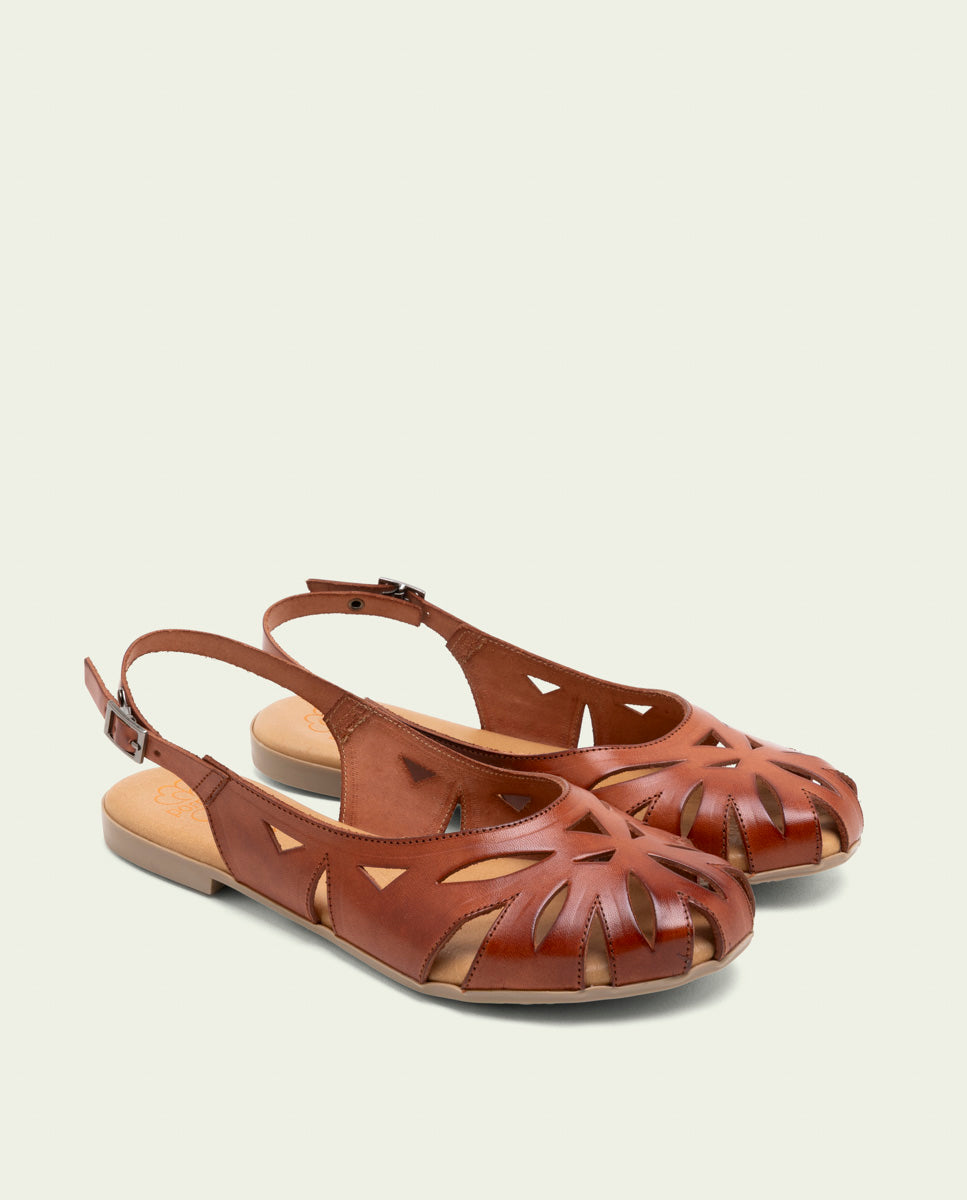SANDALE PLATE EN CUIR ANDREA CUIR