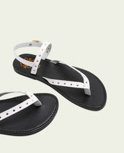 WHITE STUDDED LEATHER FLAT SANDALS ALESSANDRA