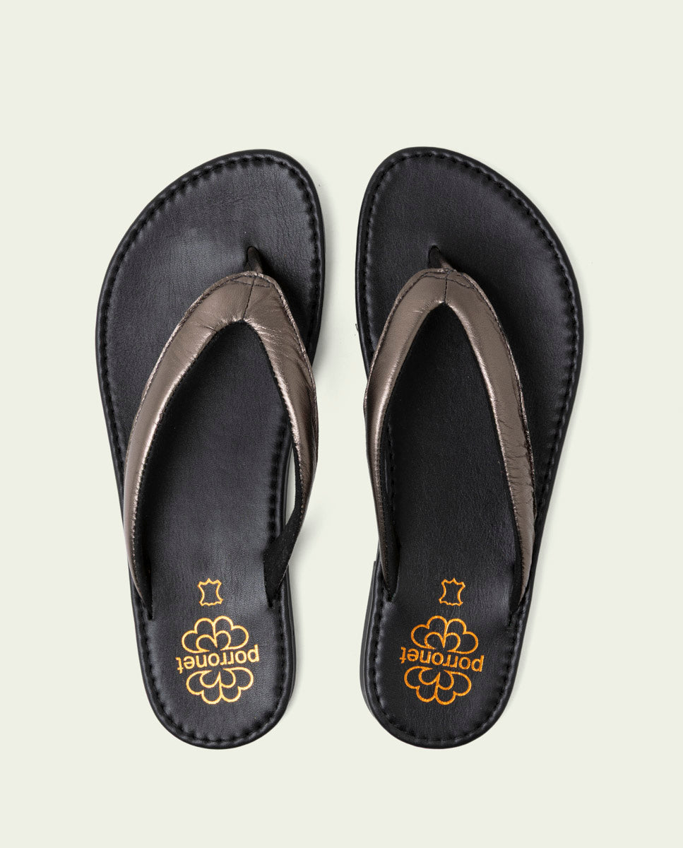 LEAD TOE POST SANDAL AMBRE