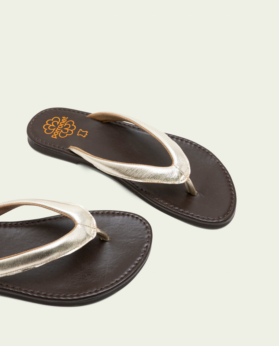 GOLD TOE POST SANDAL AMBER