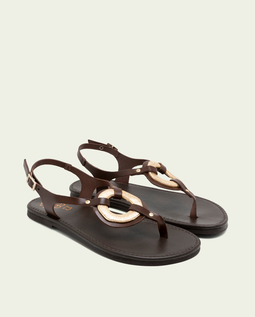 FLAT LEATHER SANDALS WITH ORNAMENT AURELIA MOCHA