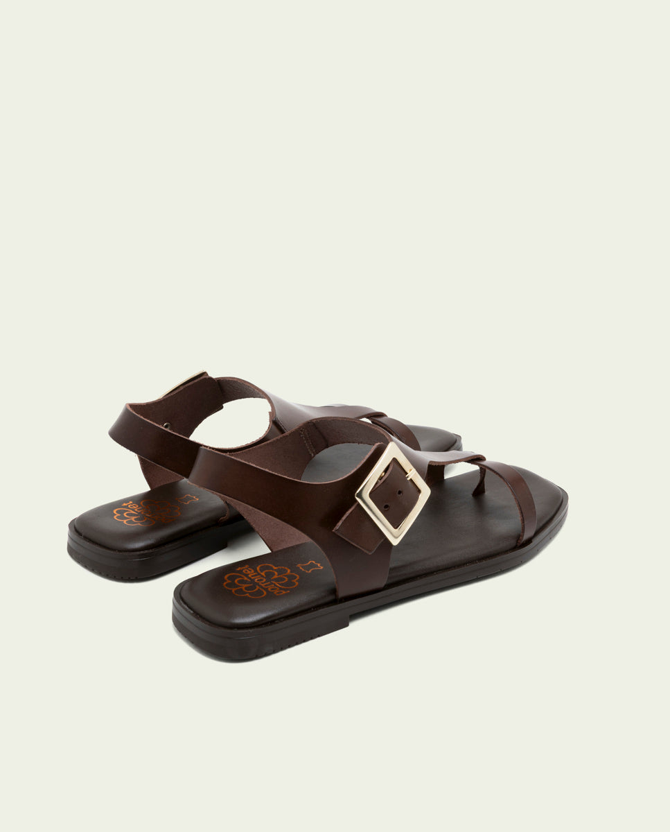 SANDALES PLATES EN CUIR AVEC BOUCLE BERTA MOKA