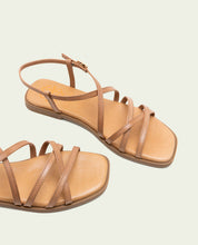 FLAT LEATHER SANDALS BONNIE TAUPE