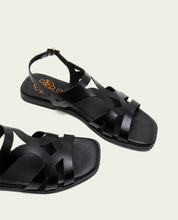 LEATHER SANDALS WITH BILLY BLACK
