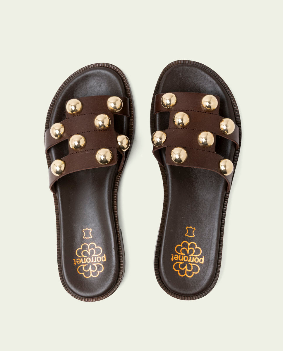 LEATHER SANDALS WITH OPEN HEELS AND STUDS CELIA MOCHA