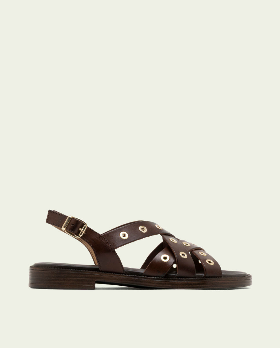 FLAT LEATHER SANDALS WITH STUDS CHLOE MOCHA