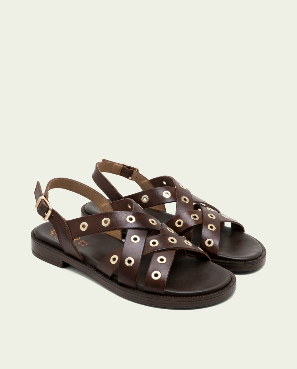 FLAT LEATHER SANDALS WITH STUDS CHLOE MOCHA