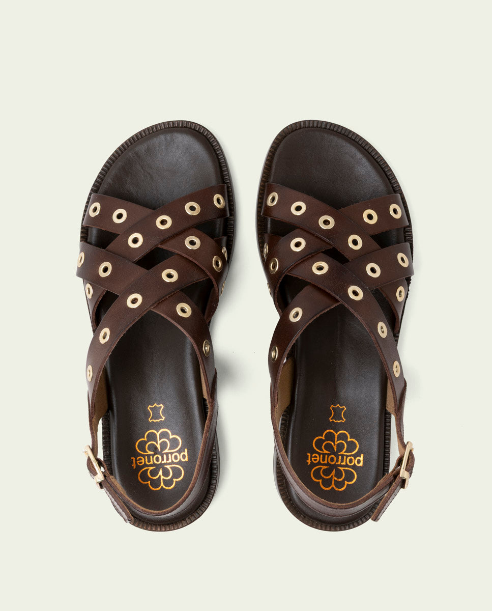 FLAT LEATHER SANDALS WITH STUDS CHLOE MOCHA