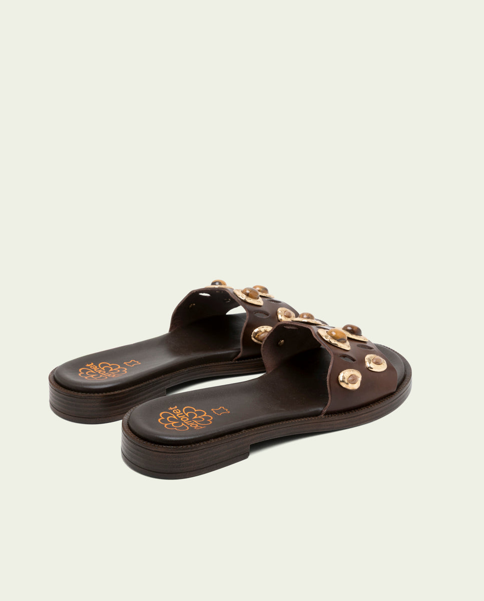 FLAT LEATHER SANDALS WITH CLEAR STRAPS MOCHA