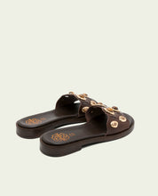 FLAT LEATHER SANDALS WITH CLEAR STRAPS MOCHA