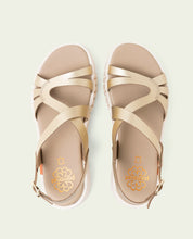 DÉBORA GOLD WEDGE HEEL LEATHER SANDALS