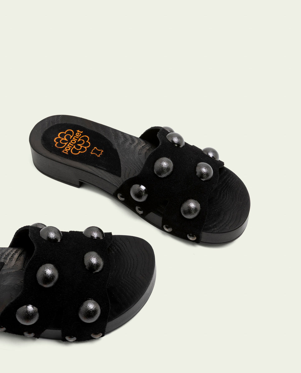 GIANNA BLACK LEATHER HEEL SANDAL WITH STUDS