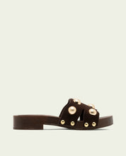 GIANNA BLACK LEATHER HEEL SANDAL WITH STUDS