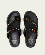 SANDALES PLATES EN CUIR CLOUS HANNAH NOIR