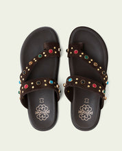 SANDALE PLATE EN CUIR CLOUS HANNAH MOKA