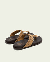 SANDALE PLATE EN CUIR ESCLAVE HARPER CAMEL
