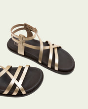 SANDALE PLATE EN CUIR HERA OR