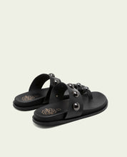 SANDALE PLATE EN CUIR HADID NOIR