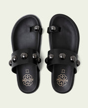SANDALE PLATE EN CUIR HADID NOIR