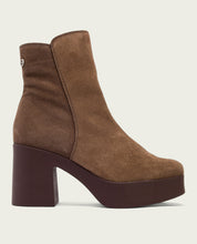 MOKA ZIPPERED HEEL ANKLE BOOTS LETA