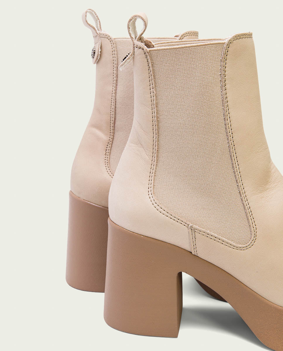 TAUPE HEEL ANKLE BOOTS WITH ELASTICS LAURA
