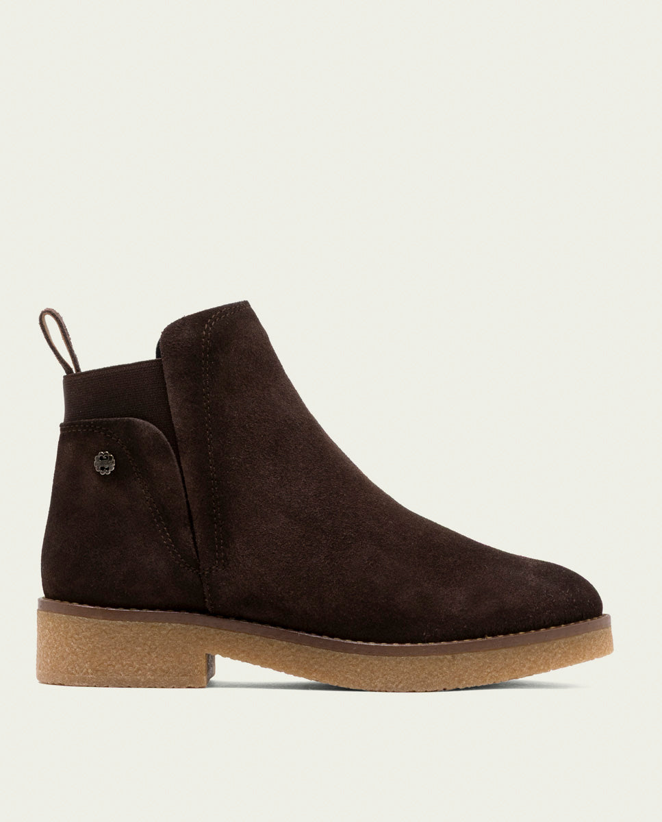 ISABEL MOKA LEATHER ANKLE BOOTS WITH ELASTIC PANELS