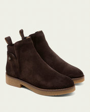 ISABEL MOKA LEATHER ANKLE BOOTS WITH ELASTIC PANELS