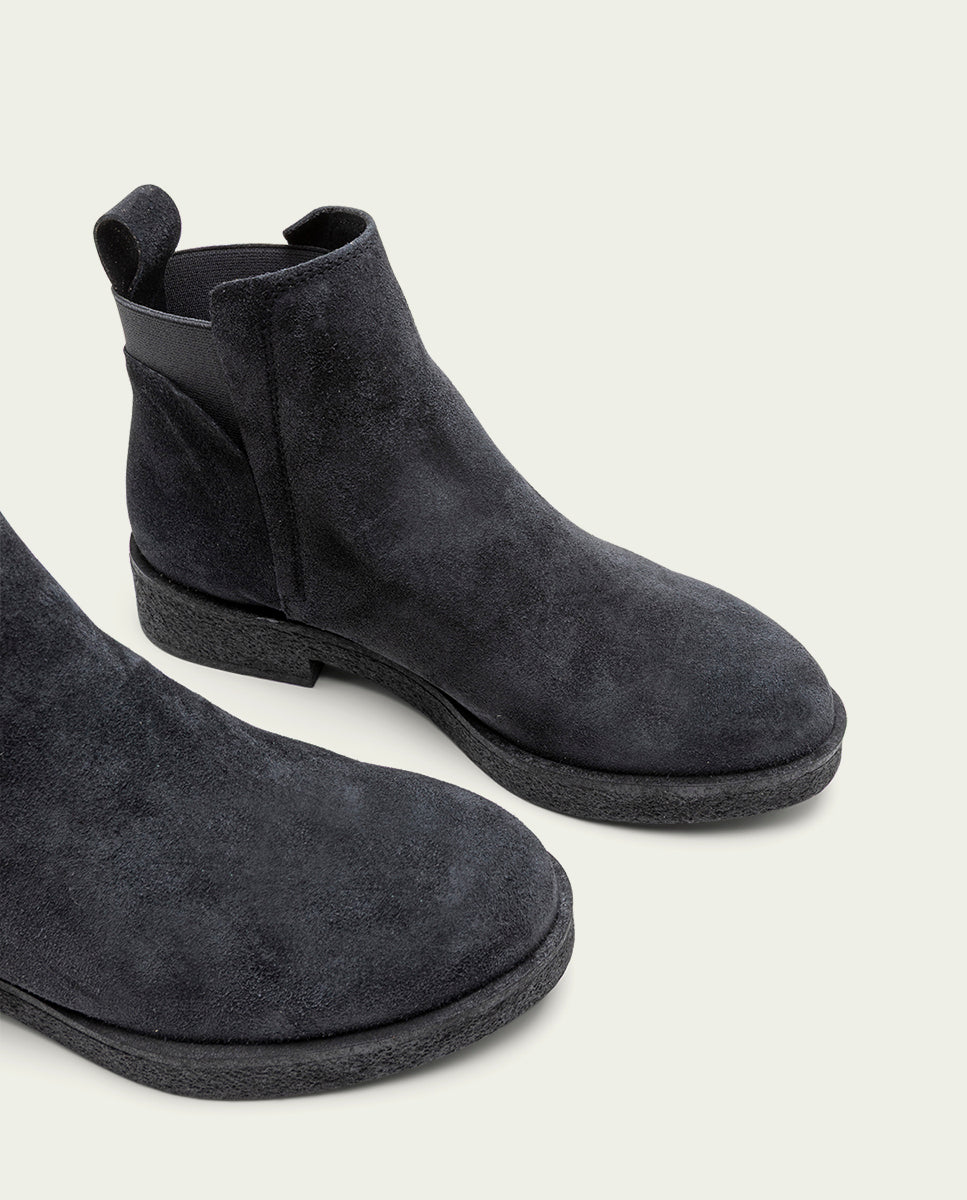 ISABEL CHARCOAL LEATHER ANKLE BOOTS WITH ELASTIC PANELS