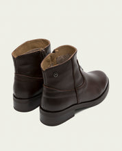 Moka leather ankle boots with zipper Jimena