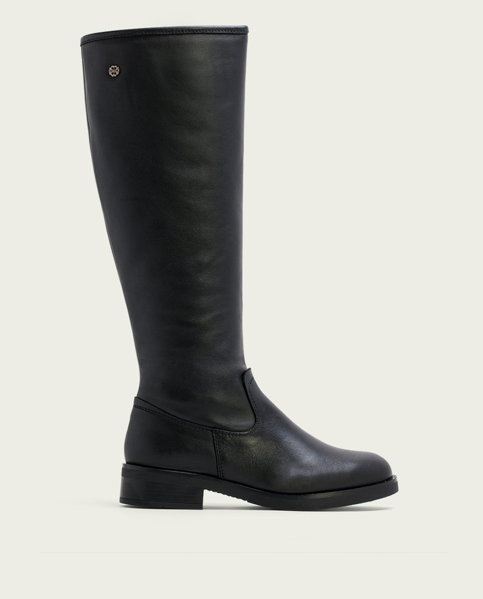 Black leather knee-high boots with zipper Jana