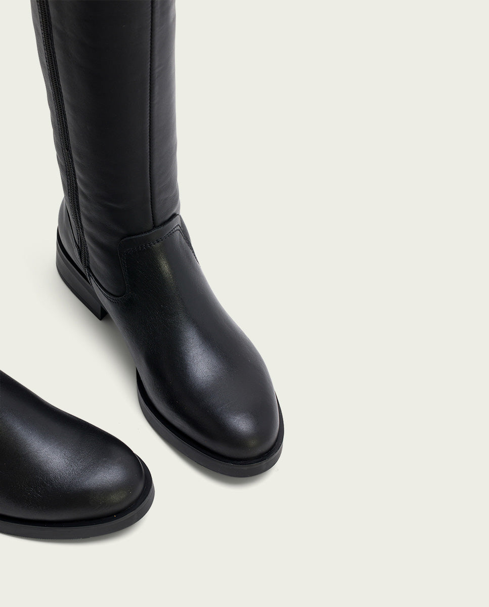 Black leather knee-high boots with zipper Jana