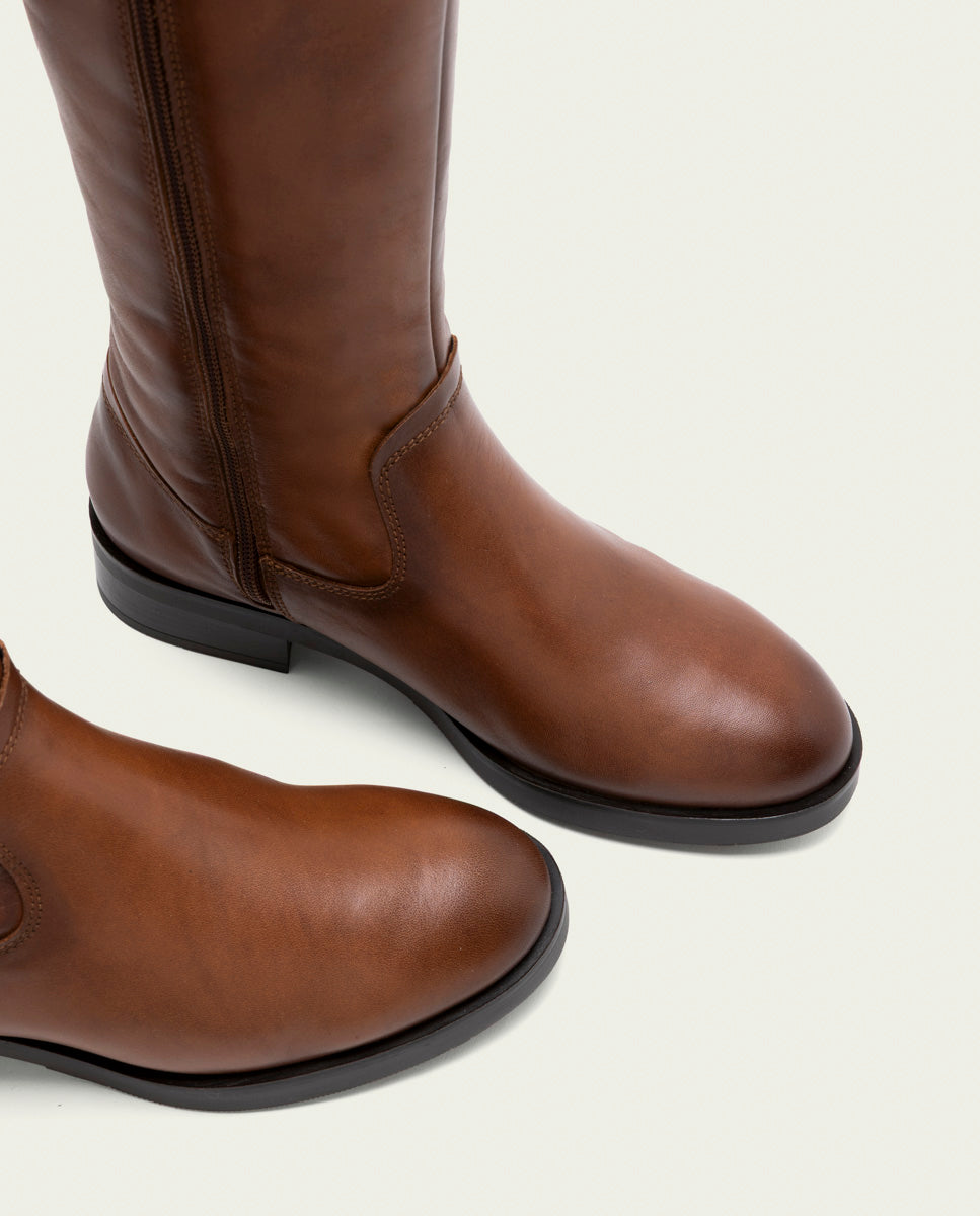 Leather knee-high boots with leather and zipper Jana