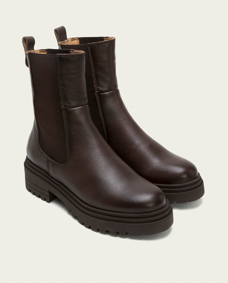 Moka leather ankle boots with elastic panels Katia