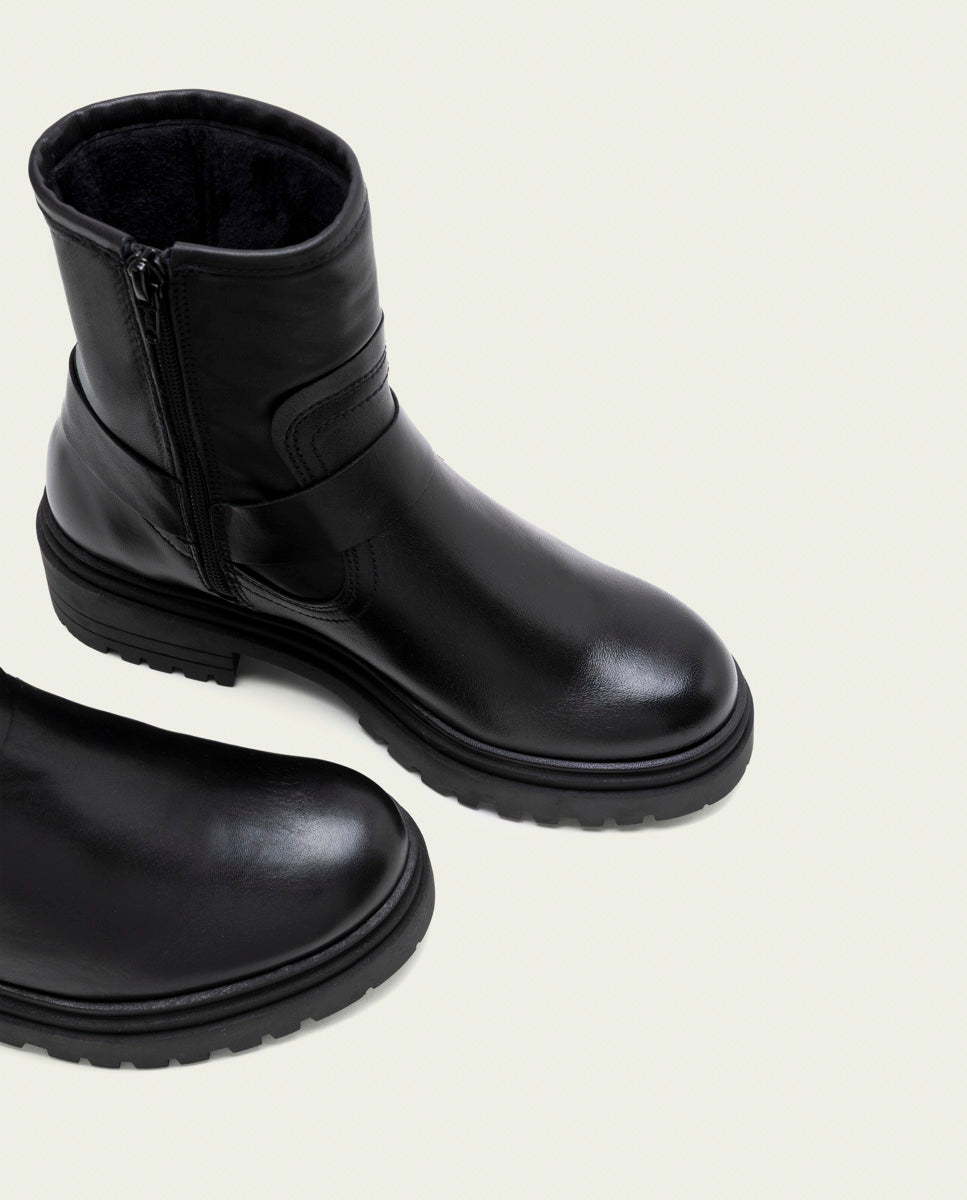 Gray roller ankle boots with elastic panels Kira
