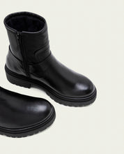 Gray roller ankle boots with elastic panels Kira