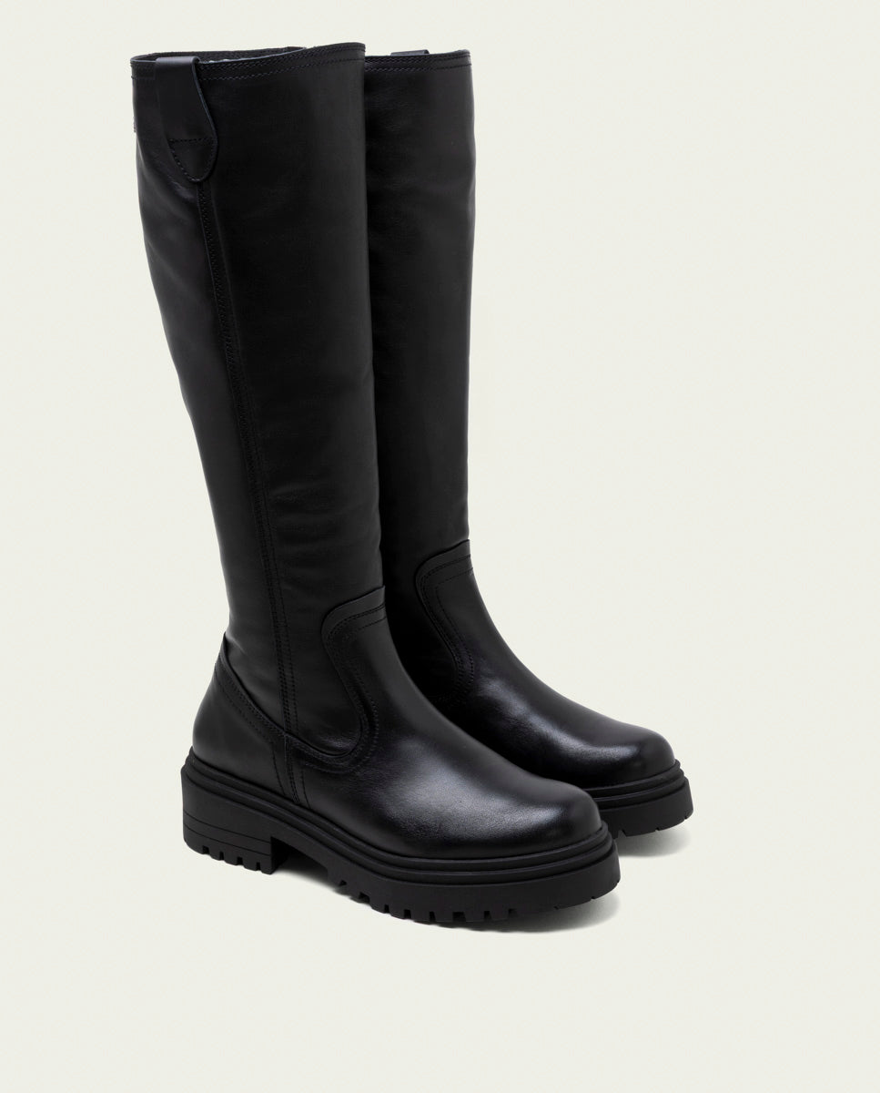Black leather ankle boots with zipper Kim