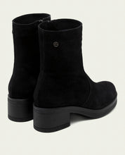 BLACK LIDIA LEATHER ANKLE BOOTS WITH ZIPPER