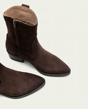 MOCHA MALENA LEATHER ANKLE BOOTS WITH ZIPPER