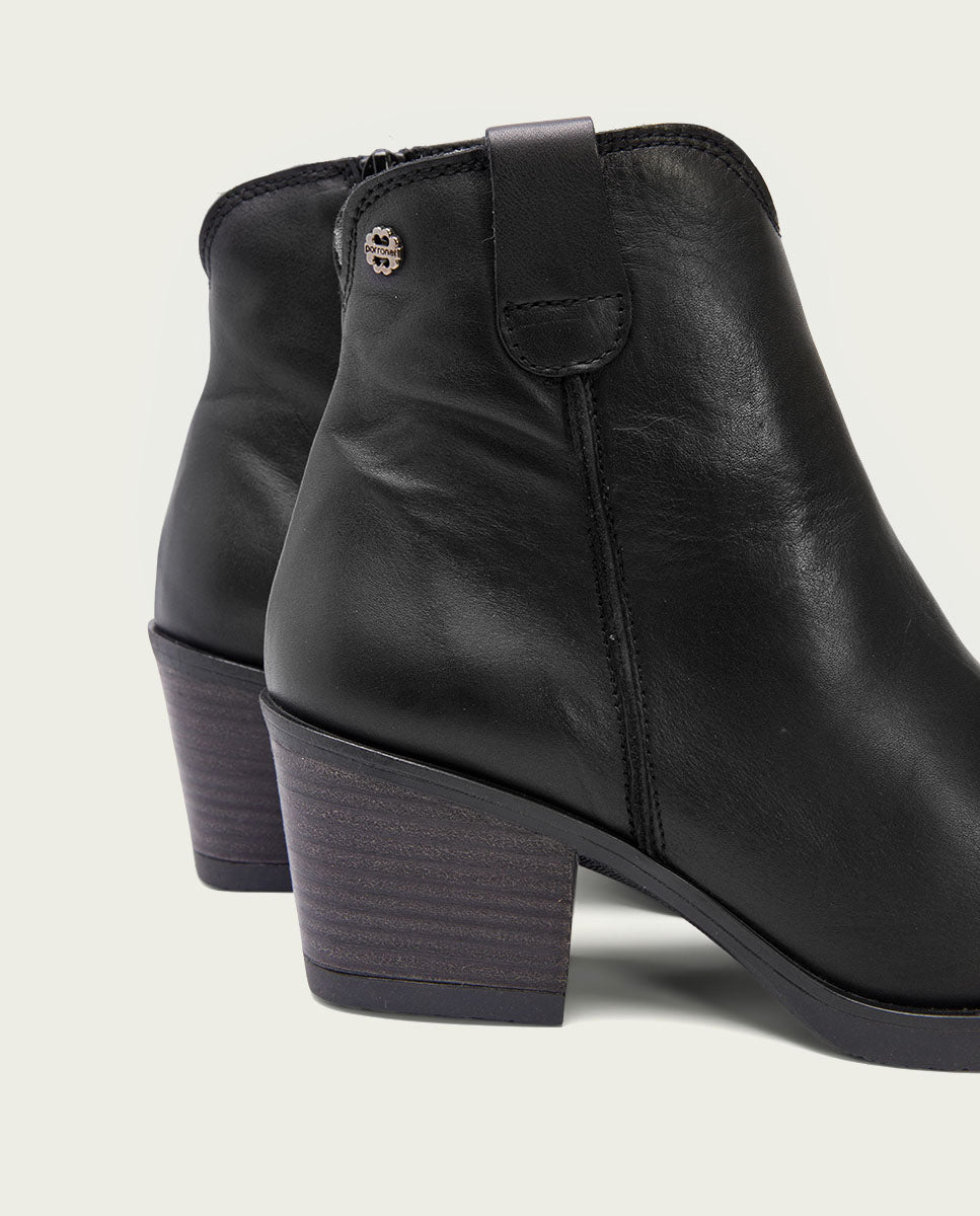 BLACK NATALIA LEATHER COWBOY ANKLE BOOTS WITH ZIPPER