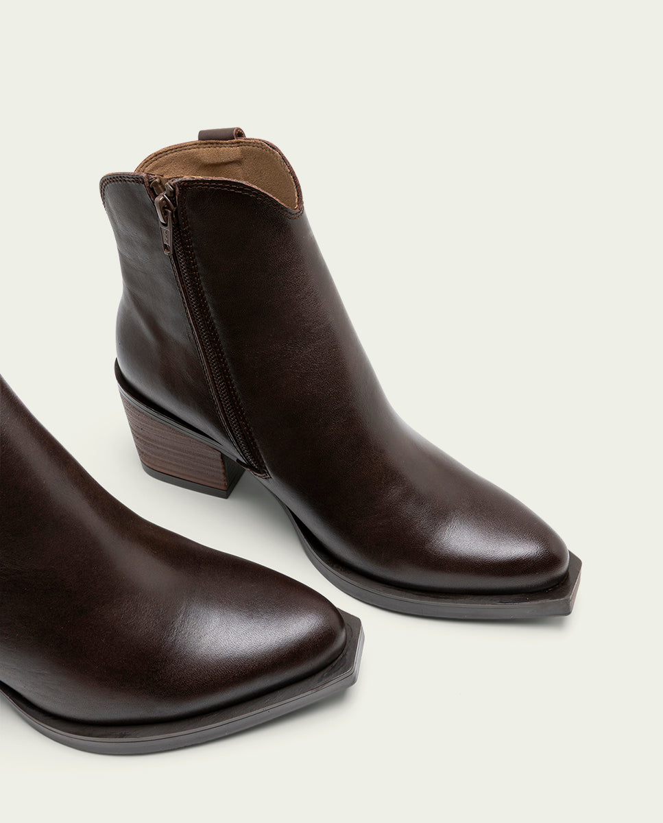 Moka Natalia Leather Cowboy Ankle Boots with Zipper
