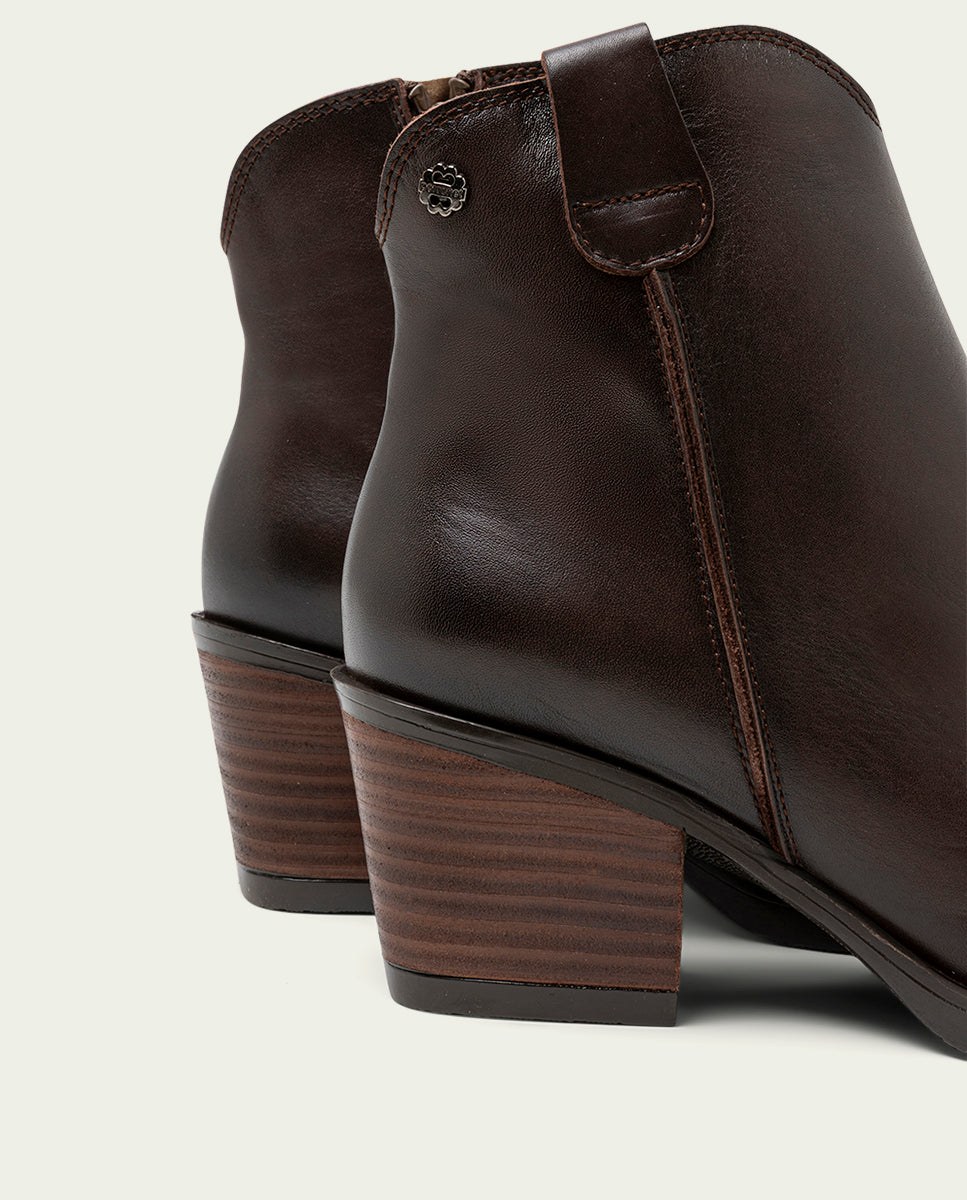 Moka Natalia Leather Cowboy Ankle Boots with Zipper