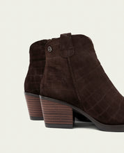 Moka Noelia Leather Cowboy Ankle Boots with Zipper