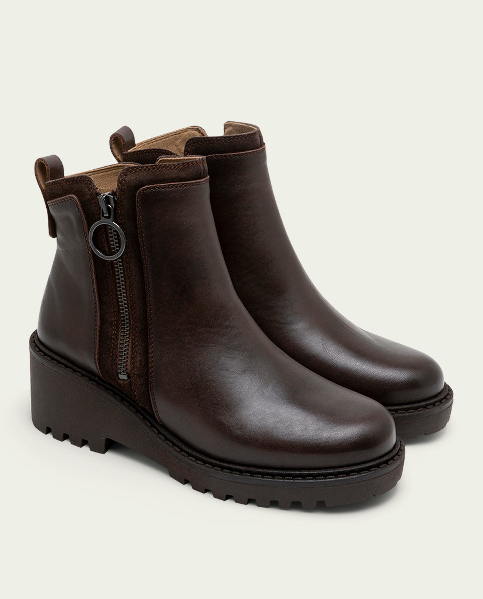 MOKA PAZ LEATHER ZIPPER ANKLE BOOTS